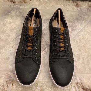 Men's Suede Kenneth Cole Sneakers Size 12